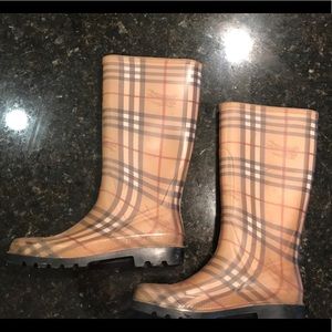 Burberry Haymarket Rain Boots Size 41